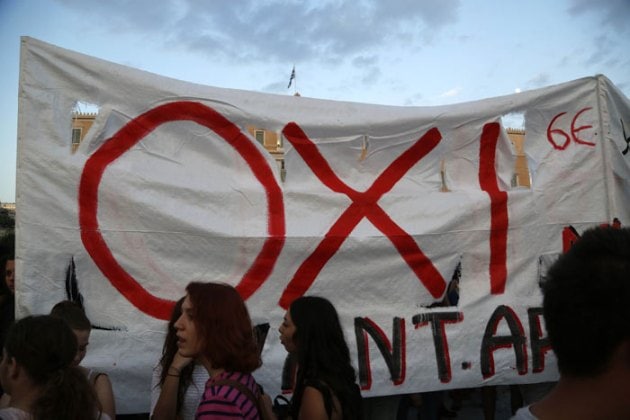 Greece, Greece debt crisis, Greece financial crisis, Greece banks, Greek PM Alexis Tsipras, Greece banks closure, Greece protests, Greece economy, Greece ATM limits, Greece limits withdrawals, Greece ATM withdrawals, Greece banks shut, European central bank, Greece loans, economy Greece, europe news, economy news, world news, indian express news