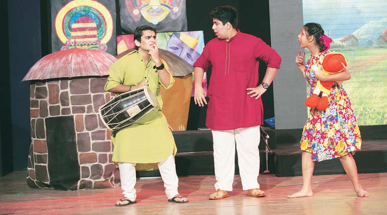 edinburgh fringe festival, edinburgh festival, india in edinburgh, india in edinburgh fringe festival, bollywood, plays, theater, tibetan plays, tibetan mask, tibetan songs, papa cj, papa cj act, papa cj show, papa cj naked, naked, world news, lifestyle news