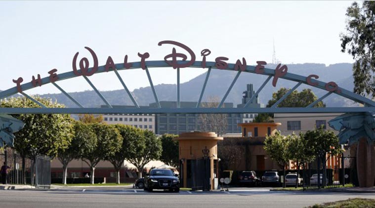 Walt Disney World, Walt Disney World selfie sticks banned, Walt Disney World selfie sticks, Disney Selfie sticks, Walt Disney World park Selfie sticks, selfies, world news, trending news, walt disney news, indian express news