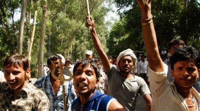 Lucknow police, Mirzapur, Pandri police station, Yogesh Yadav, Arms Act, india news, news