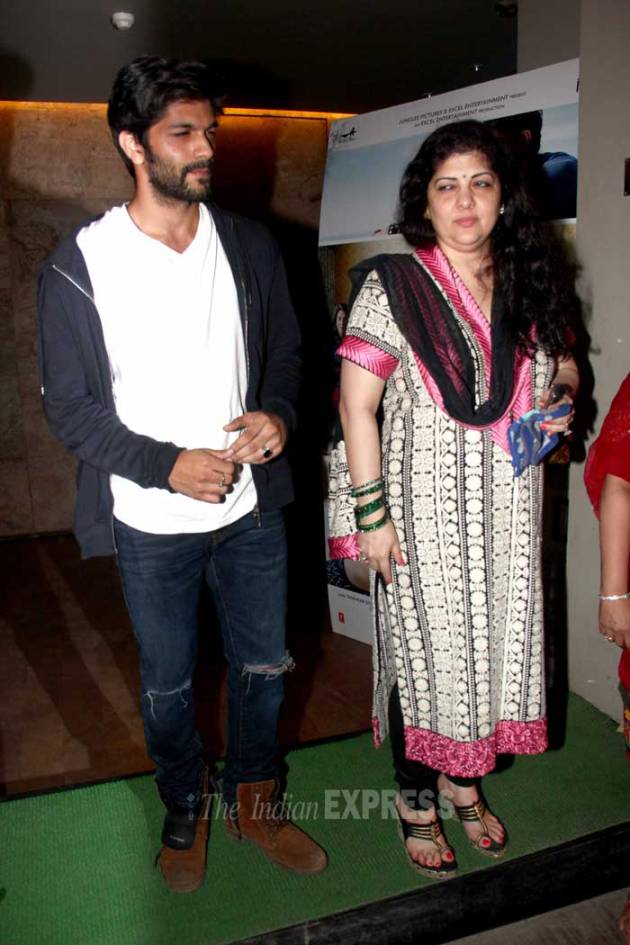 aamir khan, kiran rao, dil dhadakne do, raj thackeray, sharmila thackerey, amit thackerey, dil dhadakne do movie, aamir khan kiran rao, aamir khan dil dhadakne do, dil dhadakne do movie, entertainment , bollywood