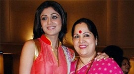 Shilpa Shetty, Sunanda Shetty, Shilpa Shetty Mother, Shilpa Shetty Yoga, Shilpa Shetty International Yoga Day, actress Shilpa Shetty Shilpa Shetty Sunanda Shetty, Shilpa Sunanda Shetty, Shilpa Shetty Mother Birthday, Sunanda Shetty Birthday, Shilpa Shetty Mother birthday, Shilpa Shetty Fitness, Entertainment news