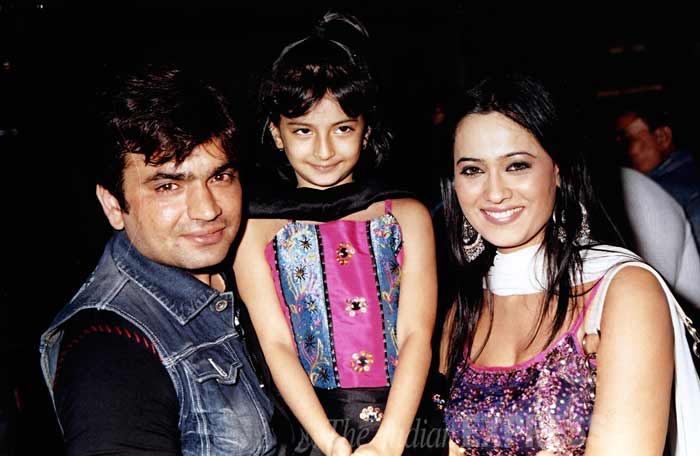 daljeet kaur, shaleen bhanot, tv actresses domestic violence, domestic violence cases, domestic violence cases in bollywood, tv domestoc violence, daljeet shaleen, shweta tiwari, raja chaudhary, dimpy ganguly, rahul mahajan, zeenat aman, ranvir shorey, pooja bhatt, pratyusha banerjee, balika badhu actress