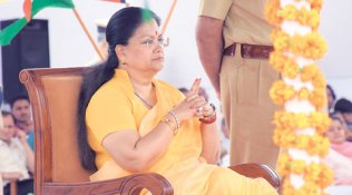 High Court notice to Raje govt over missing Iranian carpets case