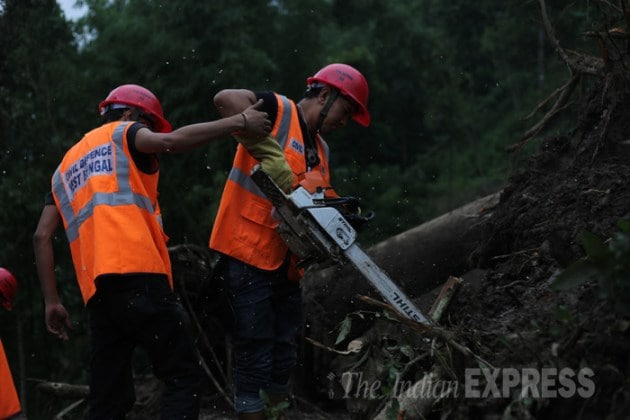 Darjeeling, Darjeeling Landslide, Mirik Landslide, West Bengal Landslide, Massive Landslide in Darjeeling, Massive Landslide in Mirik, Massive Landslide in West Bengal, 38 dead in Darjeeling Landslide, Darjeeling Landslide Victims, Mirik Landslide Victims