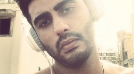 Arjun Kapoor, Kareena Kapoor Khan, Actor Arjun Kapoor, Arjun Kapoor Instagram, Arjun Kapoor Topless, Arjun Kapoor Tevar, Arjun Kapoor Ishaqzaade, Arjun Kapoor Fans, Arjun Kapoor Million Fans, Arjun Kapoor Million Followers, Arjun Kapoor Photos, entertainment news