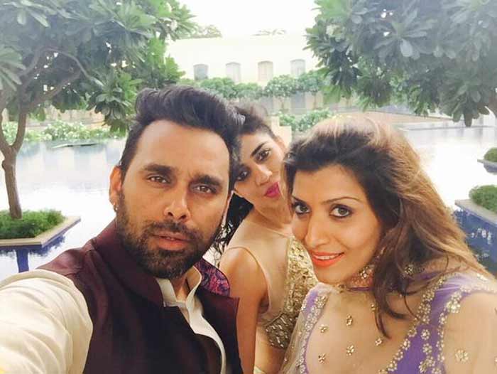 shahid kapoor, shahid kapoor marriage, shahid kapoor wedding, mira rajput, shahid kapoor mira rajput, shahid kapoor sangeet, shahid kapoor sangeet ceremony, Shahid Kapoor vivah, mira rajput, mira rajput shahid kapoor, shahid kapoor wedding card, shahid mira, shahid kapoor wedding card, shahid kapoor wedding invite, shahid kapoor news, shahid kapoor wedding news, shahid kapoor wedding details, shahid kapoor july 7, shahid kapoor mira wedding, ravish kapoor wedding cards, shahid kapoor ravish kapoor