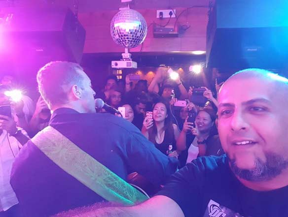 Vishal Dadlani, Chris Martin, Coldplay