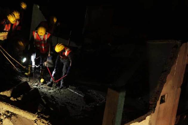 New delhi, National Disaster Response Force, delhi building collapse, building collapse, delhi fire brigade, delhi police, delhi news, india news