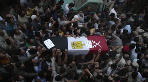 Egypt anti-terror bill speeds trials, tightens hand on media