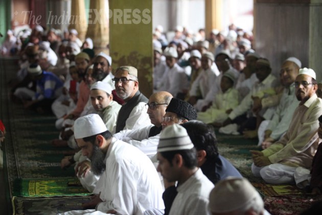 Eid-ul-Fitr celebrated with religious fervor in Delhi, Maharashtra ...