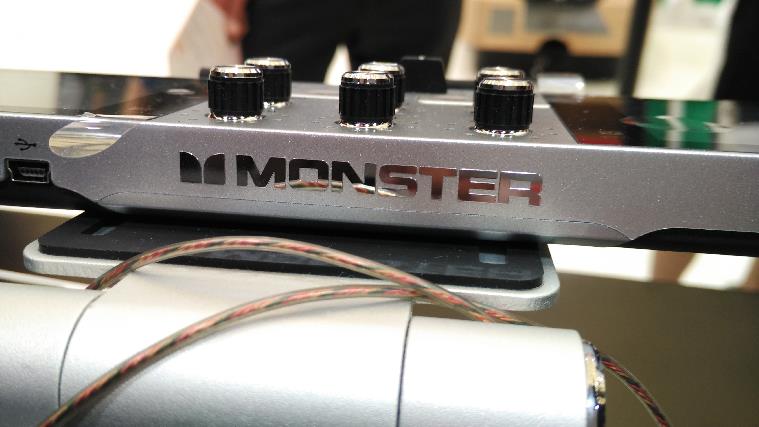 GO DJ , smaller DJ, smallest audio mixing, cheapest dj, GO DJ price