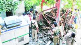 grenade blast in srinagar, srinagar blast, srinagar bomb blast, blast at mobile telecommunication offices, sringar grenade blast, grenade blast srinagar, srinagar news, srinagar news latest, srinagar news now, srinagar news update, srinagar news