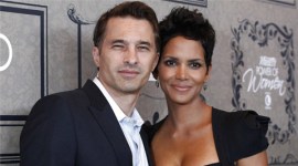 Halle Berry, Olivier Martinez, Halle Berry Olivier Martinez Divorse, Halle Berry Olivier Martinez Split, Halle Berry Olivier Martinez Wedding, Halle Berry Olivier Martinez Son, Halle Berry Olivier Martinez Relationship, Entertainment news