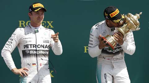 British Grand Prix: Lewis Hamilton clinches second consecutive Silverstone title