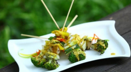 A good chef can mentally process the recipe and gauge how the dish will look at the end and can also say whether the recipe is correct or wrong. (Source: Ians)