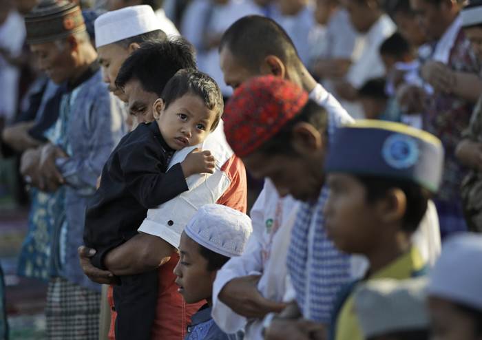 Eid al-Fitr, Eid al-Fitr 2015, Srinagar, Ramadan, Ramadan 2015, Eid al-Fitr Ramadan, Ramzan, holy festival, Eid al-Fitr pictures, pictures