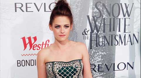 Kristen Stewart won’t discuss sexuality | Hollywood News - The Indian