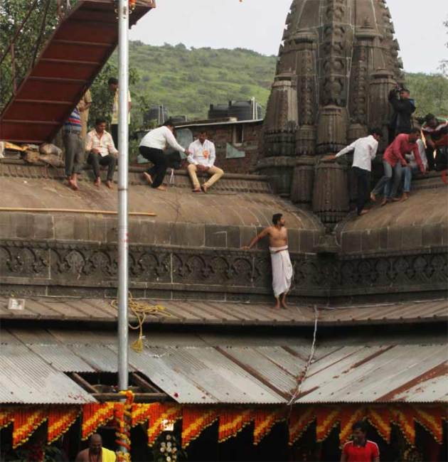 godavari pushkaralu 2015, godavari pushkaralu, kumbh mela 2015, kumbh mela places, nashik kumbh mela dates, kumbh mela 2015 nasik, nasik kumbh 2015, nasik kumbh mela 2015, nashi kumbhm kumbhmela nashik, kumbh mela nasik dates, nashik mela, kumbh mela, nashik Kumbh mela, kumbh mela police, kumbh mela security, Maharashtra Police , mumbai news, city news, local news, maharashtra news, Indian Express