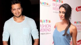 Lisa Haydon, Jacqueline Fernandez, Kriti Sanon, Akshay Kumar, Ritiesh Deshmukh, Abhishek Bachchan, Housefull 3, Housefull, Housefull 2, Housefull movie cast, Housefull 3 cast, Lisa Haydon Housefull 3, Lisa haydon Ritiesh Deshmukh, Lisa Haydon Ritiesh Housefull 3, Lisa Haydon in Hosefull 3, Entertainment news