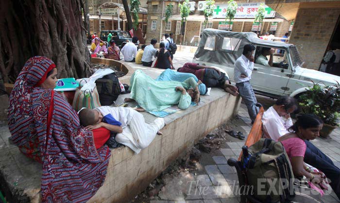 Maharashtra doctors, Maharashtra doctors strike, Doctors indefinite strike, Doctors strike, Doctors strike in Mumbai, Mumbai healthcare facilities, Maharashtra health service, Mumbai latest news