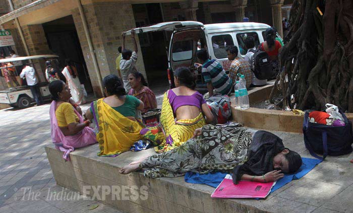 Maharashtra doctors, Maharashtra doctors strike, Doctors indefinite strike, Doctors strike, Doctors strike in Mumbai, Mumbai healthcare facilities, Maharashtra health service, Mumbai latest news