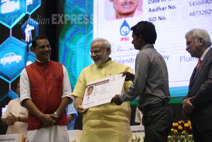 Narendra Modi, Narendra Modi News, Arun Jaitley, Devendra Fadnavis, Vasundhara Raje, Piyush Goel, Rajiv Pratap Rudy, Anandiben Patel, Manohar Parrikar, JP Nadda, Anant Kumar, Manohar Lal Khattar, Prakash Singh Badal, Skill India Campaign, Skill India Mission, Skill India Modi, Skill India Mission Modi, Skill India campaign Launch, Delhi News