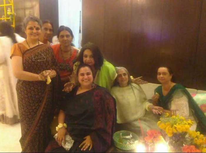 shahid kapoor, shahid kapoor wedding, shahid kapoor marriage, shahid kapoor sangeet, shahid kapoor sangeet ceremony, Shahid Kapoor vivah, mira rajput, mira rajput shahid kapoor, shahid kapoor wedding card, shahid mira, shahid kapoor wedding card, shahid kapoor wedding invite, shahid kapoor news, shahid kapoor wedding news, shahid kapoor wedding details, shahid kapoor july 7, shahid kapoor mira wedding, ravish kapoor wedding cards, shahid kapoor ravish kapoor