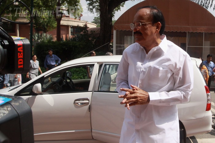 Monsoon Session, Narendra Modi, Rahul Gandhi, Arun Jaitley, Sushma Swaraj, Murali Manohar, Rajnath Singh, Venkaiah Naidu, Sumitra Mahajan, Ram Vilas Paswan, Niranjan Jyoti, Shanta Kumar, Shashi Tharoor, Kailash Vijayvargiya, Anurag Thakur, Manohar Parrikar, Mayawati, Ravi Shankar Prasad, Vijay Goel, Anand Sharma, Sitaram Yechuri, Satish Mishra, Mukhtar Abbas Naqvi