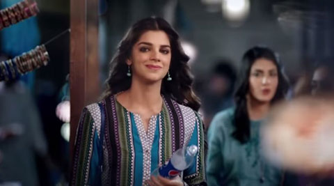 pakistan, eid-al-fitr, pepsi, pakistan pepsi ad, pepsi ad, new pepsi ad, pepsi recycling ad, pakistan Lighting up Lives, Noor-e-Khud, pakistan, Hamza Ali Abbasi, Sanam Saeed, pakistan pepsi ad, pakistan ads, Abida Parveen, Noor-e-Azal, pakistan pepsi advertisement, Abida Parveen’s Noor-e-Azal, viral story, trending story pakistan news, indian express news