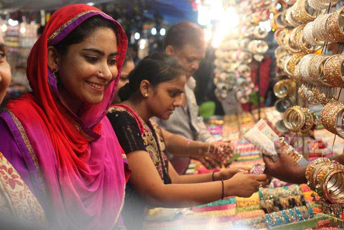 Eid al-Fitr, Eid al-Fitr 2015, Srinagar, Ramadan, Ramadan 2015, Eid al-Fitr Ramadan, Ramzan, holy festival, Eid al-Fitr pictures, pictures