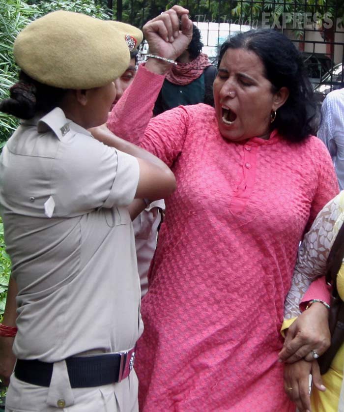 Monsoon Session, Narendra Modi, Rahul Gandhi, Arun Jaitley, Sushma Swaraj, Murali Manohar, Rajnath Singh, Venkaiah Naidu, Sumitra Mahajan, Ram Vilas Paswan, Niranjan Jyoti, Shanta Kumar, Shashi Tharoor, Kailash Vijayvargiya, Anurag Thakur, Manohar Parrikar, Mayawati, Ravi Shankar Prasad, Vijay Goel, Anand Sharma, Sitaram Yechuri, Satish Mishra, Mukhtar Abbas Naqvi