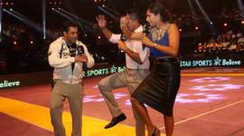 Salman Khan, Salman Khan movie, Salman Khan Bajrangi Bhaijan, Salman Khan India, Salman Khan Kabaddi, Pro kabaddi, Kabaddi result, Mumbai vs Pune, Pune Vs Mumbai, Sports News, Sports