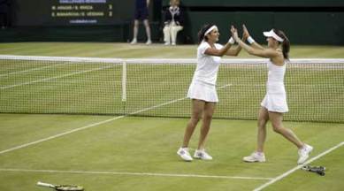 Sania Mirza, Sania Mirza Wimbledon, Sania Mirza Wimbledon 2015, Wimbledon 2015, Sania Mirza India, India Sania Mirza, Sania-Hingis, Sania Mirza Martina Hingis, Tennis News, Tennis