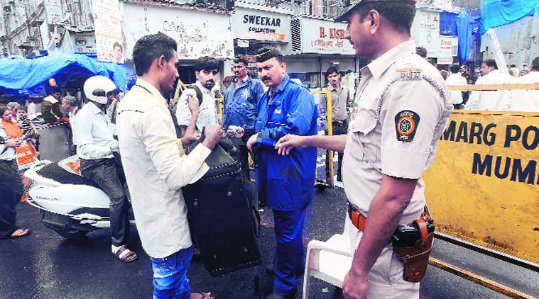 gurdaspur terror attack, SP baljit, SP baljit death, Assistant Sub Inspector Achhar Singh, Achhar Singh, gurdaspur terrorist attack, punjab terror attack, Dinanagar terror attack, Dinanagar terrorist attack, Hiranagar attack, Gurdaspur, Dinanagar, Harinagar, India news