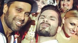 shahid kapoor, shahid kapoor wedding, shahid kapoor marriage, shahid kapoor jhalak dikhhla jaa, jhalak dikhhla jaa, vivian dsena, vivian dsena jhalak, shahid kapoor mira rajput, shahid mira, shahid kapoor july 7, shahid kapoor delhi wedding, shahid kapoor delhi, shahid friends bollywood, shahid kapoor wedding updates, shahid kapoor news, entertainment news