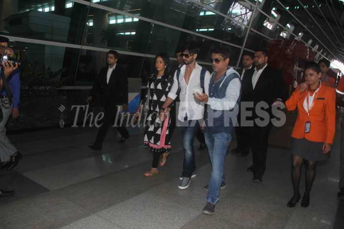 shahid kapoor, shahid kapoor wedding, shahid kapoor marriage, mira rajput, shahid mira, shahid kapoor mira rajput, shahid kapoor wedding pictures, shahid kapoor marriage pictures, shahid mira marriage pics, shahid kapoor mira rajput airport, shahid mira airport, shahid kapoor mumbai, mira rajput mumbai, shahid kapoor mira rajput pics, entertainment news, pankaj kapoor, supriya pathan, sanah kapoor, pankaj kapur