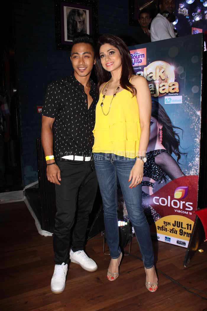 Jhalak Dikhla Jaa 8, Jhalak Dikhla Jaa 8 contestants, Jhalak Dikhla Jaa 8 2015, Jhalak Dikhla Jaa 8 host, Jhalak Dikhla Jaa 8 judges, shahid kapoor, Ashish Choudhary, Shamita Shetty, Kavita Kaushik, Vivian Dsena, Lauren Gottlieb, Manish Paul, Mohit Malik, Radhika Madaan, Raftaar