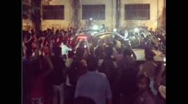 Shraddha Kapoor, actress Shraddha Kapoor, Shraddha Kapoor mobbed, Shraddha Kapoor mob, Shraddha Kapoor kitchen, Shraddha Kapoor movies, Shraddha Kapoor abcd 2, entertainment news