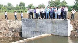 watertable, water levels, irrigations systems, irrigation projects, Wardha village, Jalyukt Shivar projects, Maharshtra Jalyukt Shivar projects, Vidarbha district, irrigation water crisis, Maharshtra news, Pune news, Nagpur news, india news