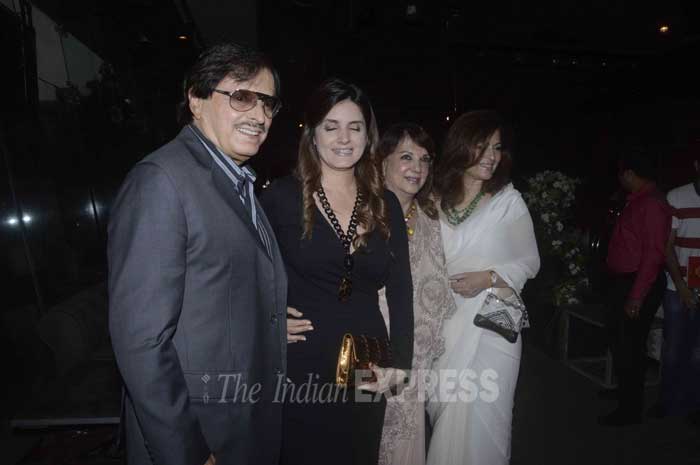 Sanjay Khan, Zarine Khan