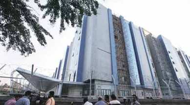 mumbai private hospitals, private hospitals mumbai, bmc, pvt hospital mumbai, mumbai pvt hospital, bmc notice, pvt hospitals get bmc notice, mumbai news, city news, indian express