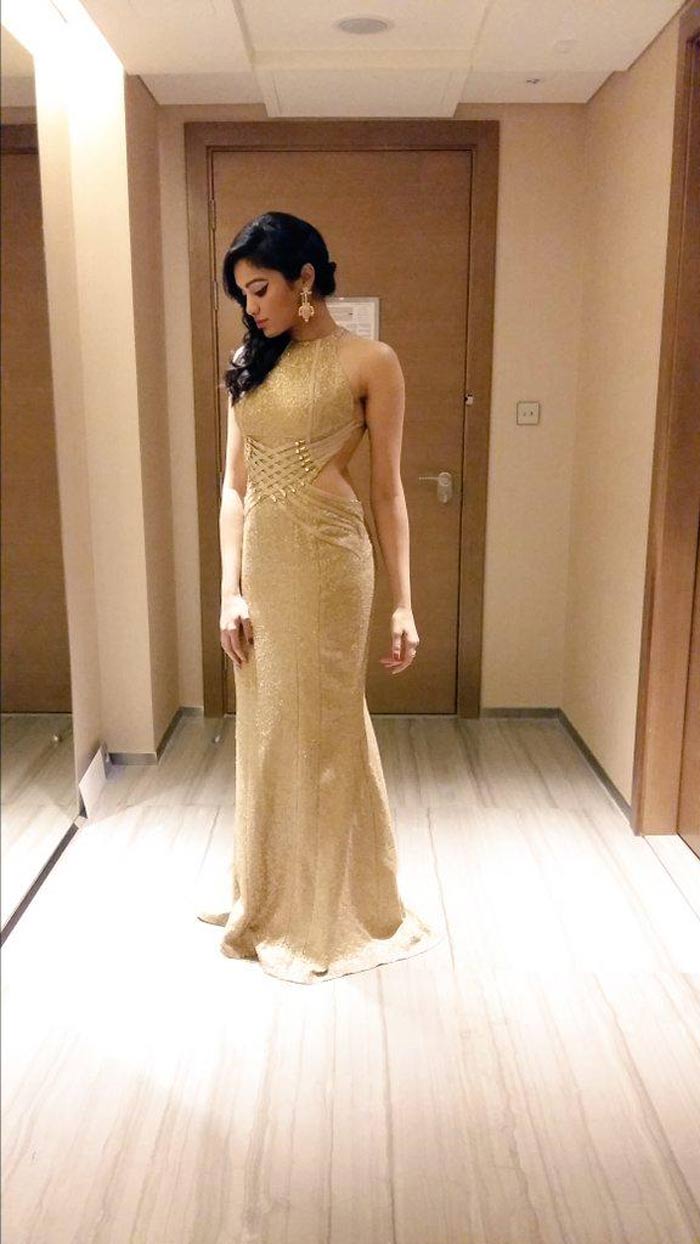Shruti Haasan, Baahubali, Rana Daggubati, SIIMA 2015, Dhanush, Malaika Arora Khan, Drishyam, Shriya Saran, Taapsee Pannu, Trisha Krishnan, Adah Sharma, Amyra Dastur, Allu Arjun, Allu Sirish, Amy Jackson, Hansika Motwani, Bhumika Chawla, Daggubati Venkatesh, Neil Nitin Mukesh, Kriti Kharbanda, Mohanlal, Pranitha Subhash, Shilpi Sharma, Taaha Shah, Nikesha Patel, Nivin Pauly, Prithviraj Sukumaran, Raai Laxmi, Rashi Khanna, Riyaz Khan, Anirudh Ravichander