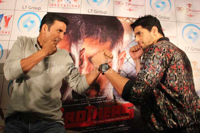 akshay kumar, sidharth malhotra, brothers, akshay kumar brothers, sidharth malhotra pics, sidharth malhotr brothers, akshay kumar pics, akshay sidhart, entertainment, bollywood