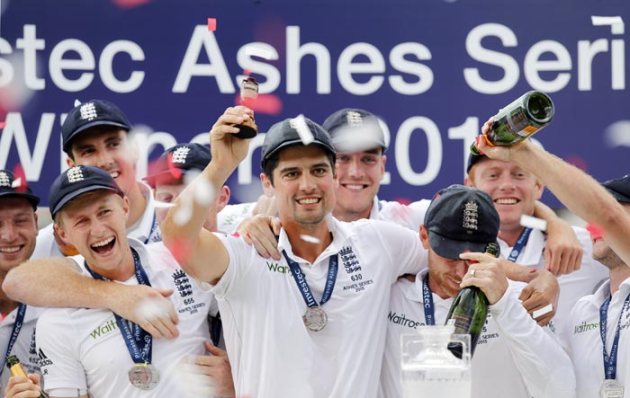 ashes 2015, ashes, ashes cricket, england vs australia, eng vs aus, england australia, england ashes, the ashes, ashes photos, australia cricket team, michael clarke, england ashes cricket, england cricket team, england photos, cricket photos, cricket