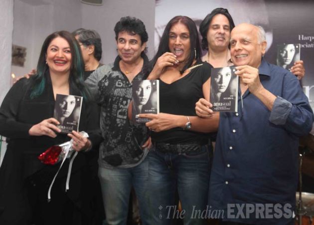 Aashiqui, Anu Aggarwal, Rahul Roy, Deepak Tijori, Anusual: Memoir of a Girl Who Came Back from the Dead, Pooja Bhatt, Mahesh Bhatt, anu aggrawal book launch, anu aggarwal rahul roy, anu aggarwal pics, aashiqui anu aggarwal, aashiqui rahul roy, entertainment, bollywood
