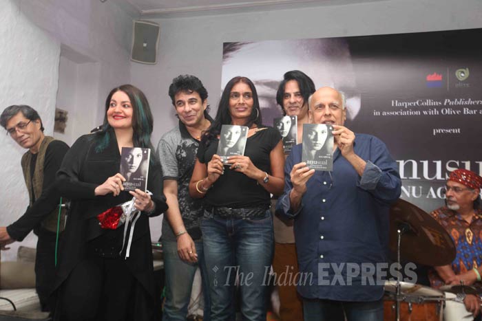 Aashiqui, Anu Aggarwal, Rahul Roy, Deepak Tijori, Anusual: Memoir of a Girl Who Came Back from the Dead, Pooja Bhatt, Mahesh Bhatt, anu aggrawal book launch, anu aggarwal rahul roy, anu aggarwal pics, aashiqui anu aggarwal, aashiqui rahul roy, entertainment, bollywood