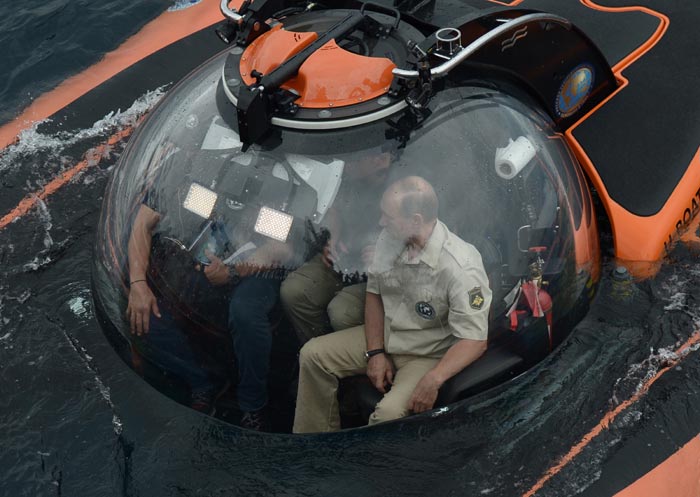 Vladimir Putin, Vladimir Putin Crimea, Crimea Black sea, Crimea Black sea, Crimea, Byzantine trading ship, sunk ship black sea, merchant ship black sea, Vladimir Putin news, pictures, picture gallery, indian express picture gallery, indian express news