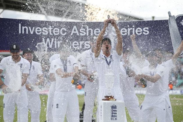 ashes 2015, ashes, ashes cricket, england vs australia, eng vs aus, england australia, england ashes, the ashes, ashes photos, australia cricket team, michael clarke, england ashes cricket, england cricket team, england photos, cricket photos, cricket