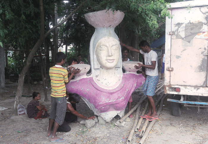 The 30-year-old statue that was recently removed to make space for a green globe